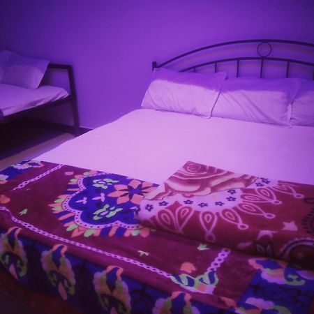 Shivlok Guest House อุจเจน ภายนอก รูปภาพ